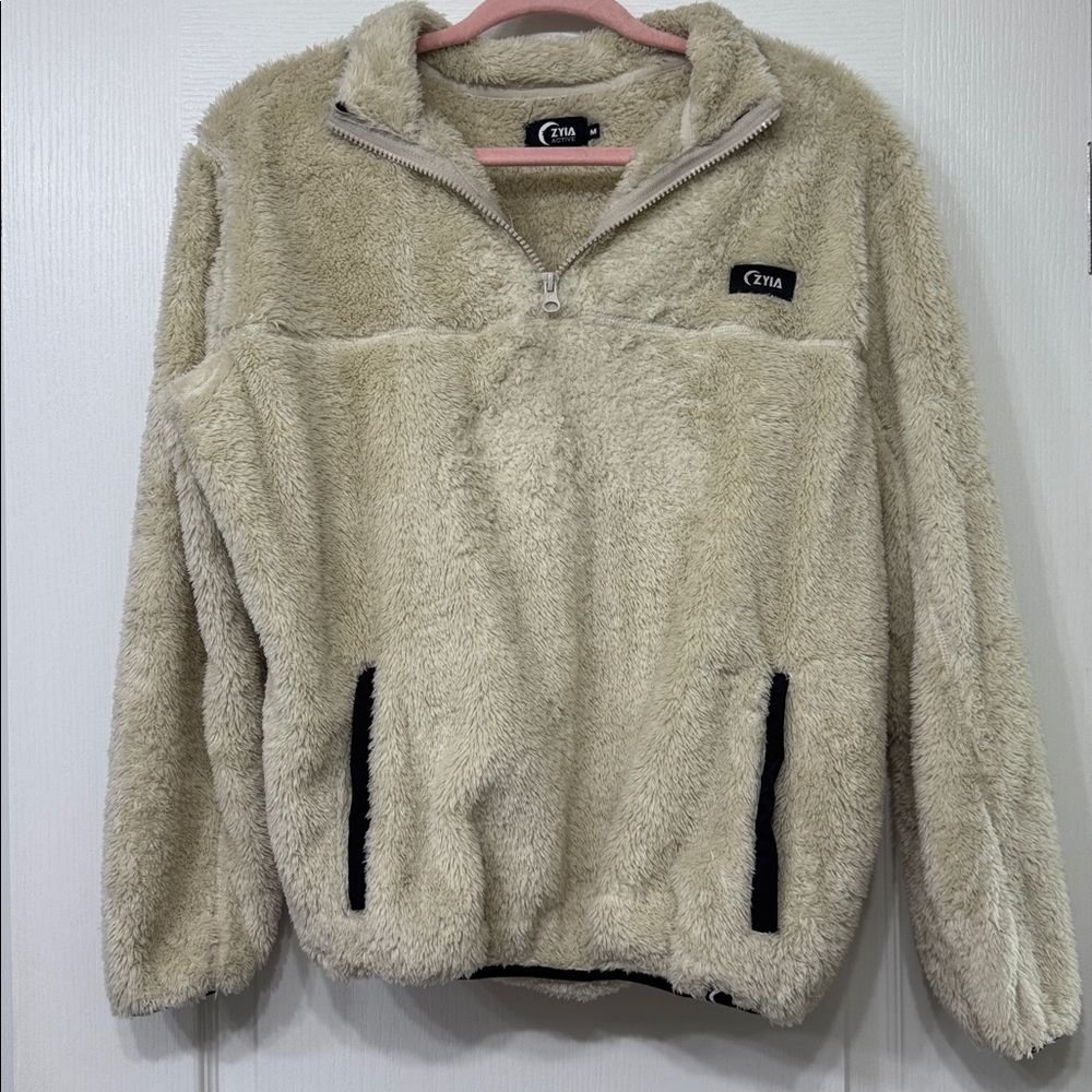 Zyia Active Cozy Cream Fleece Pullover